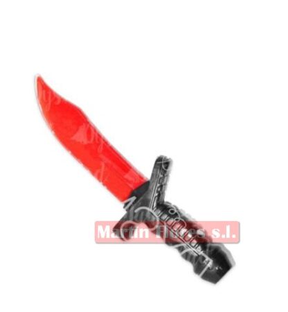 Cuchillo con sangre dentro